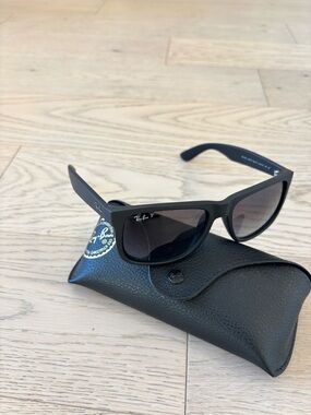 Ray-Ban Justin Style Matte Black Sunglasses